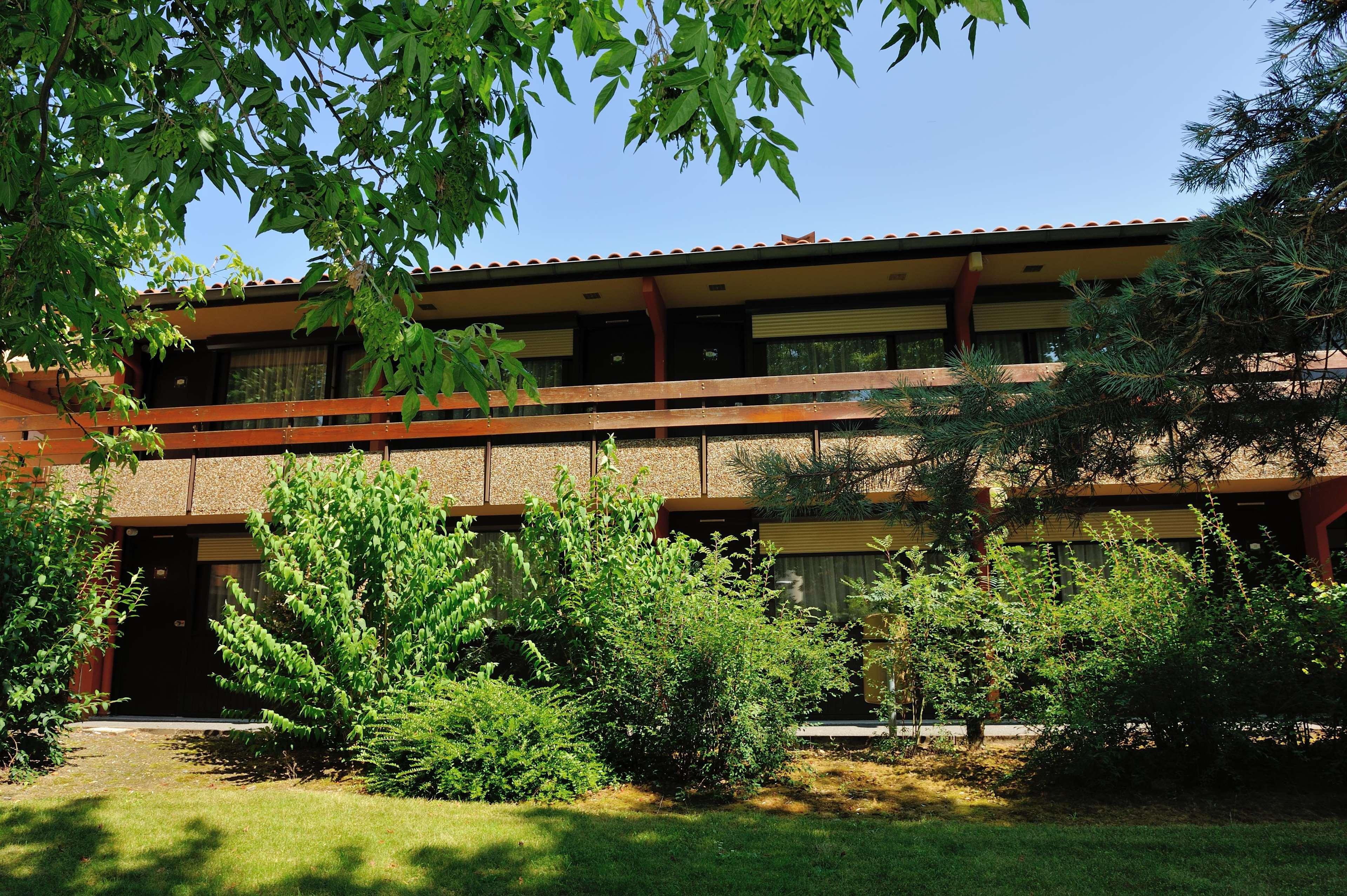 Campanile Cholet Hotel Екстериор снимка